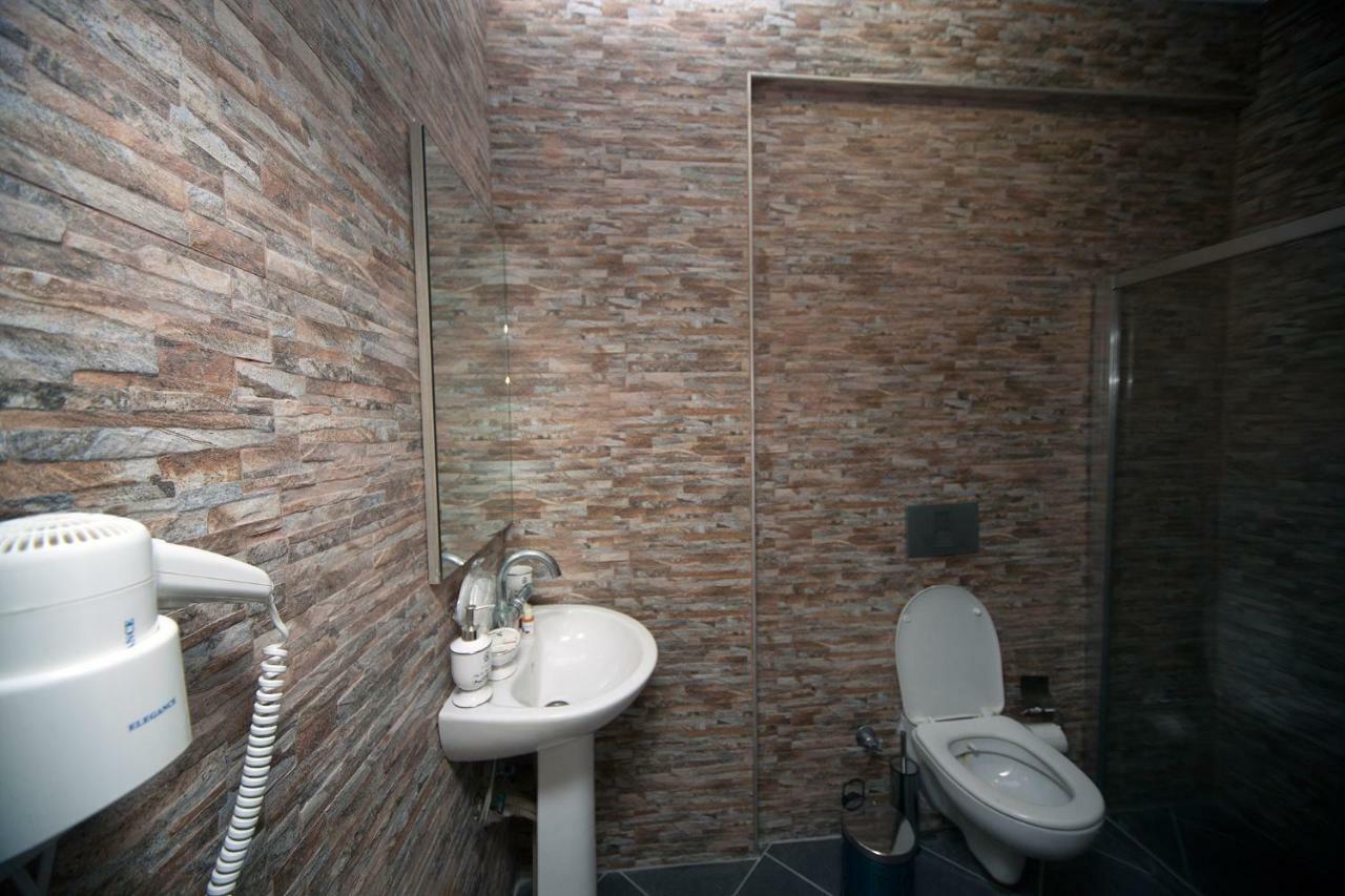 Metins Guemuesluek Hotel Luaran gambar